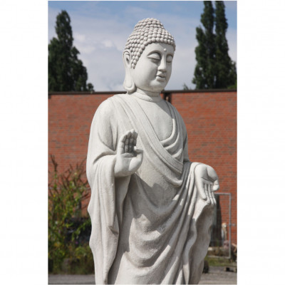 Stehender Buddha